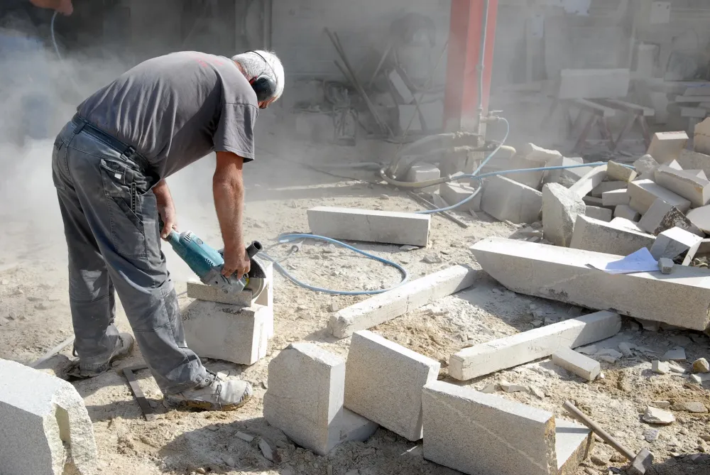 artisan-decoupe-pierre